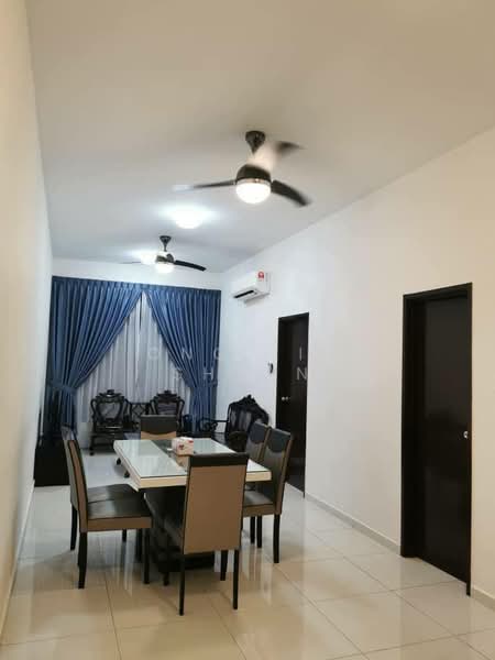 Service Residence for Sale at D'Summit Residences - Ong Lih Shyan - Dining Room - PropertyGuru.com.my