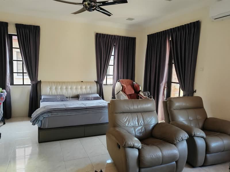 Semi-Detached House for Sale in Bandar Nusaputra (Puchong) - Shanice Low - Bedroom - PropertyGuru.com.my