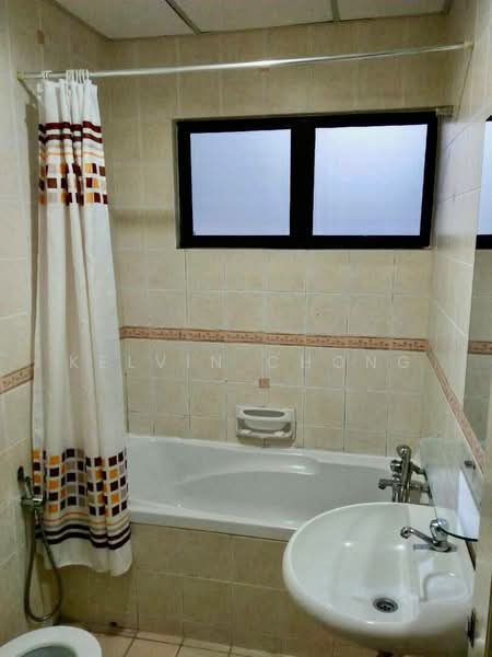 Condominium for Rent at Golf Vista Resort Homes - Kelvin Chong - Bathroom - PropertyGuru.com.my