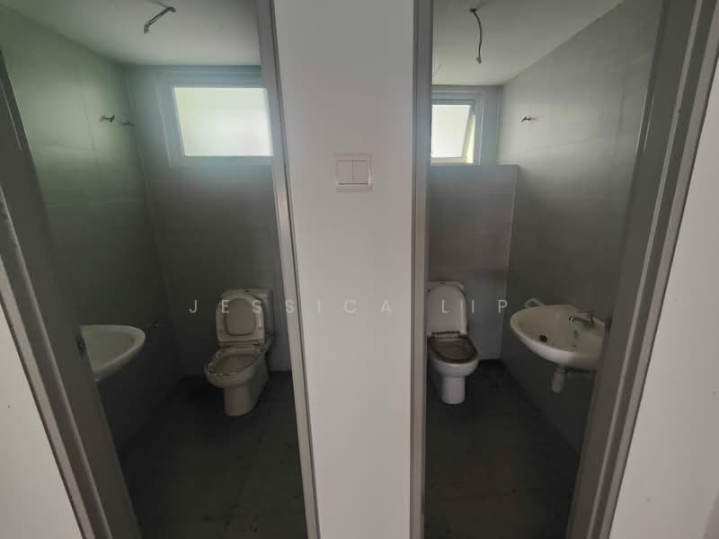 Shop / Office for Rent in Sepang (Selangor) - Jessica Lip - Bathroom - PropertyGuru.com.my