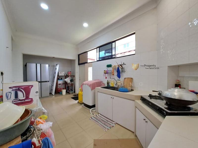 Bungalow House for Sale in Ayer Keroh (Melaka) - Robin Soong - PropertyGuru.com.my