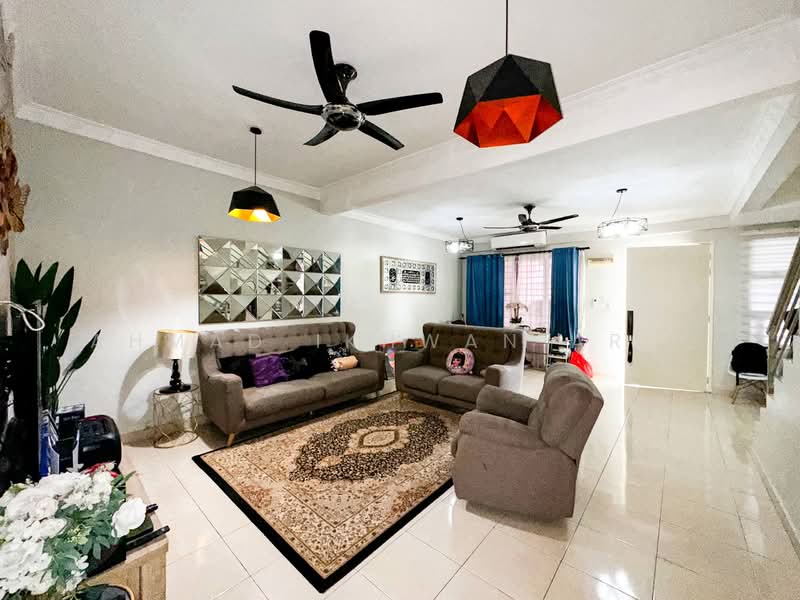 Terraced House for Sale in Bandar Baru Nilai (Nilai) - Ahmad Ikhwan Arif - Living Room - PropertyGuru.com.my