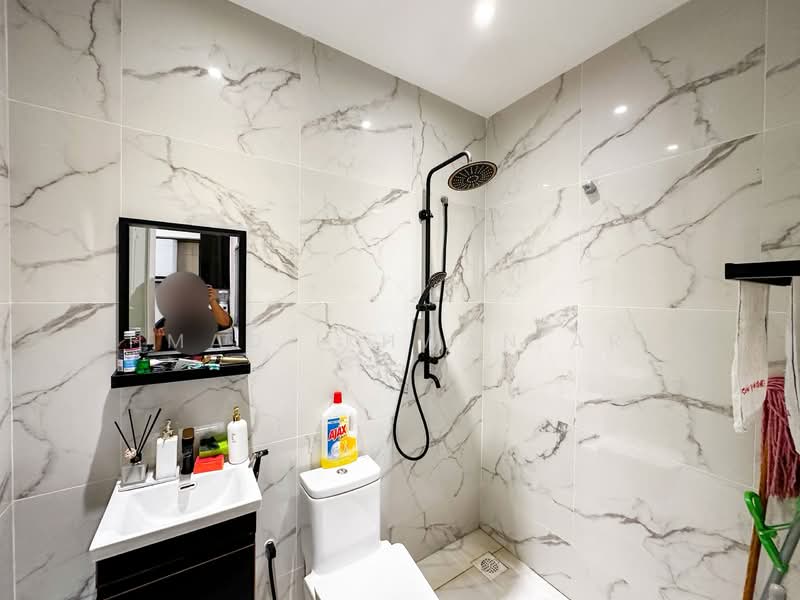 Terraced House for Sale in Bandar Baru Nilai (Nilai) - Ahmad Ikhwan Arif - Bathroom - PropertyGuru.com.my