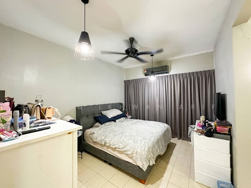 Terraced House for Sale in Bandar Baru Nilai (Nilai) - Ahmad Ikhwan Arif - Bedroom - PropertyGuru.com.my