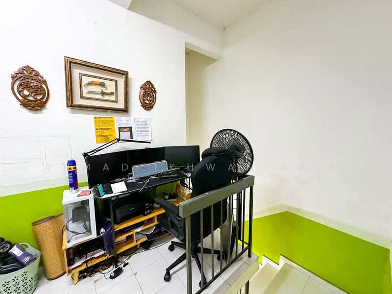 2-storey Terraced House for Sale in Selayang (Selangor) - Ahmad Ikhwan Arif - Study - PropertyGuru.com.my