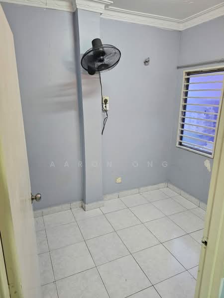 Apartment for Sale at Teratai Mewah Apartment Block 15,17,19,21 - Aaron Ong - Interior - PropertyGuru.com.my