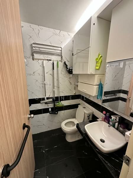 QuayWest Residence untuk Untuk Disewa - RM 2,400 /bulan, Mac 2026 - Bathroom - PropertyGuru.com.my
