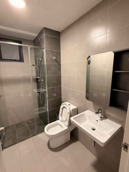 Service Residence for Rent at Sunway Belfield - Aaron Chong - Bathroom - PropertyGuru.com.my