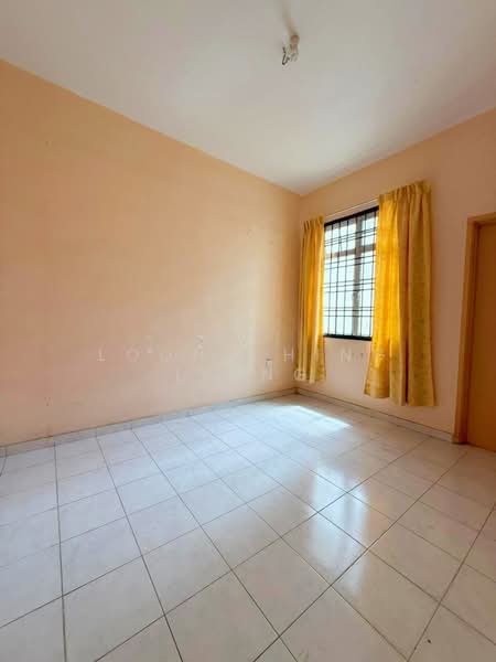 2-storey Terraced House for Sale in Bandar Putra (Kulai) - Loong Hing Liong - Interior - PropertyGuru.com.my