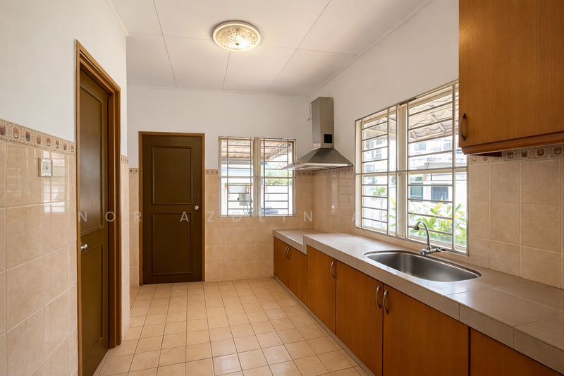 Semi-Detached House for Sale in Usj 3a (Subang Jaya) - Nor Azdlin Adnan - Kitchen - PropertyGuru.com.my