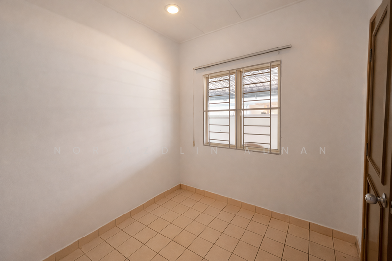 Semi-Detached House for Sale in Usj 3a (Subang Jaya) - Nor Azdlin Adnan - Room - PropertyGuru.com.my