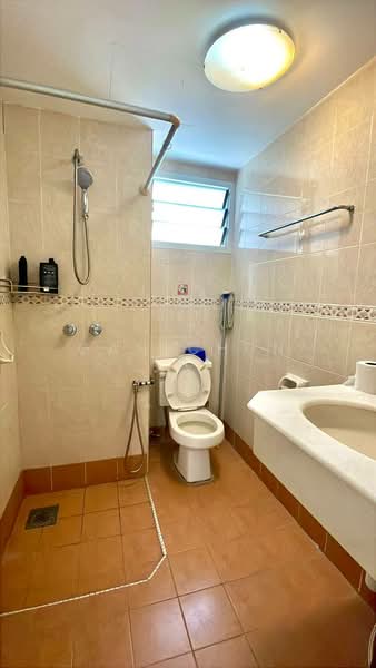 Gurney Park Condominium untuk Untuk Disewa - RM 2,499 /bulan, Mac 2026 - Bathroom - PropertyGuru.com.my