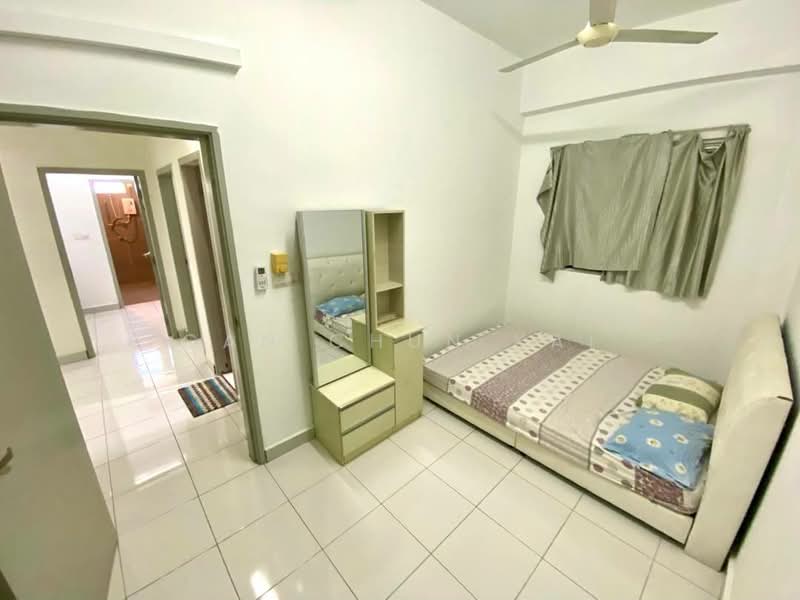 Condominium for Rent at Straits Garden Condominium - Gan Chun Kai - Bedroom - PropertyGuru.com.my