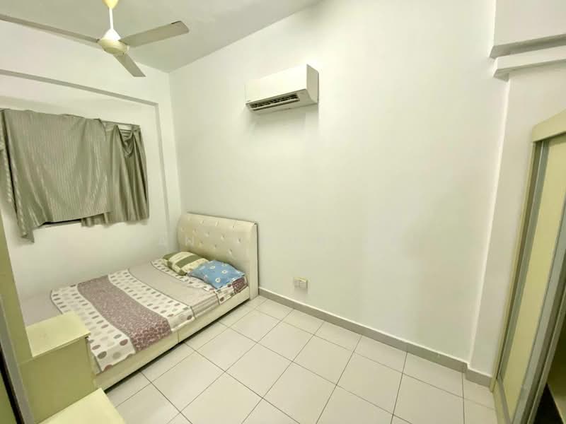 Condominium for Rent at Straits Garden Condominium - Gan Chun Kai - Bedroom - PropertyGuru.com.my