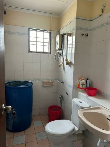 Usj 16 untuk Untuk Dijual - RM 869,000, Mac 2026 - Bathroom - PropertyGuru.com.my