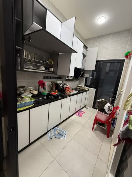 Cluster House for Sale in Johor Bahru (Johor) - Liew . - Kitchen - PropertyGuru.com.my