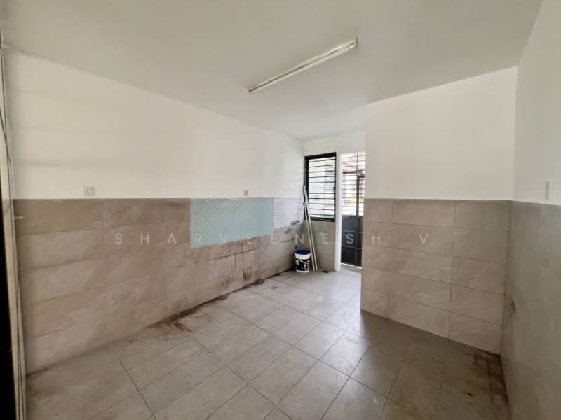 2-storey Terraced House for Sale in Rawang (Selangor) - Sharveenesh V - Kitchen - PropertyGuru.com.my