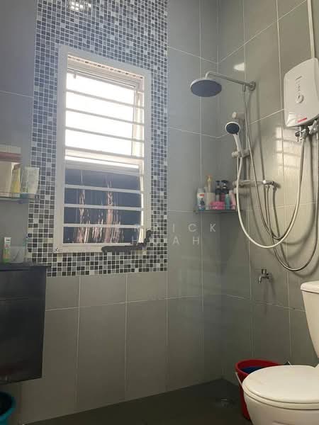 Double storey terrace @ Taman Bestari Indah untuk Untuk Dijual - RM 588,000, Mac 2026 - Bathroom - PropertyGuru.com.my