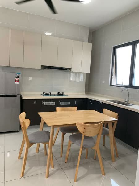 Condominium for Rent at Kings Bay @ Country Garden Danga Bay - Abby Ting - Kitchen - PropertyGuru.com.my
