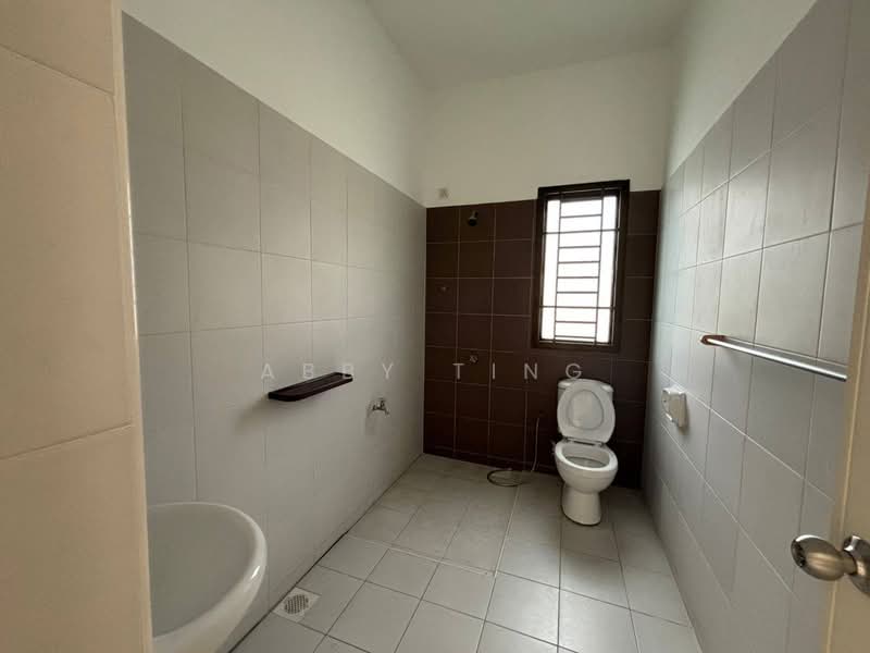 Cluster House for Sale in Johor Bahru (Johor) - Abby Ting - Bathroom - PropertyGuru.com.my