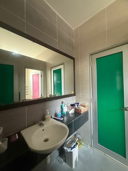 Semi-Detached House for Sale in Nusa Duta (Iskandar Puteri (Nusajaya)) - Elyn Tay - Bathroom - PropertyGuru.com.my