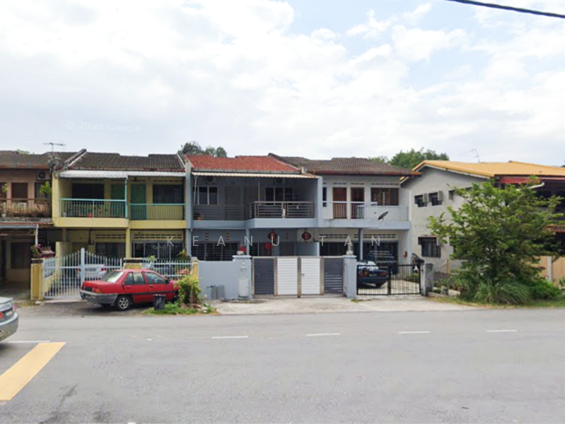 Rumah Teres 2-Tingkat untuk Dijual di Taman Serdang Utama (Seri Kembangan) - Keanu Tan - Exterior - PropertyGuru.com.my
