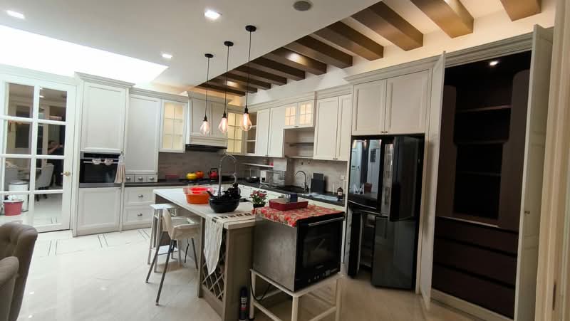 3.5-storey Terraced House for Sale in Bandar Utama (Selangor) - Eric Lim - Kitchen - PropertyGuru.com.my