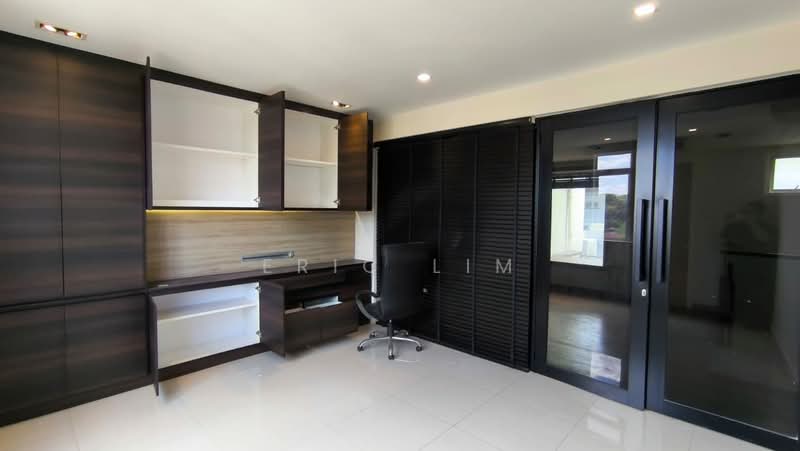 3.5-storey Terraced House for Sale in Bandar Utama (Selangor) - Eric Lim - Study - PropertyGuru.com.my