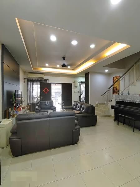 Rumah Teres untuk Dijual di Bandar Puteri Klang (Klang) - Louis Chan - Living Room - PropertyGuru.com.my