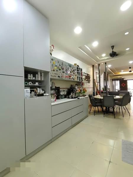 Rumah Teres untuk Dijual di Bandar Puteri Klang (Klang) - Louis Chan - Kitchen - PropertyGuru.com.my