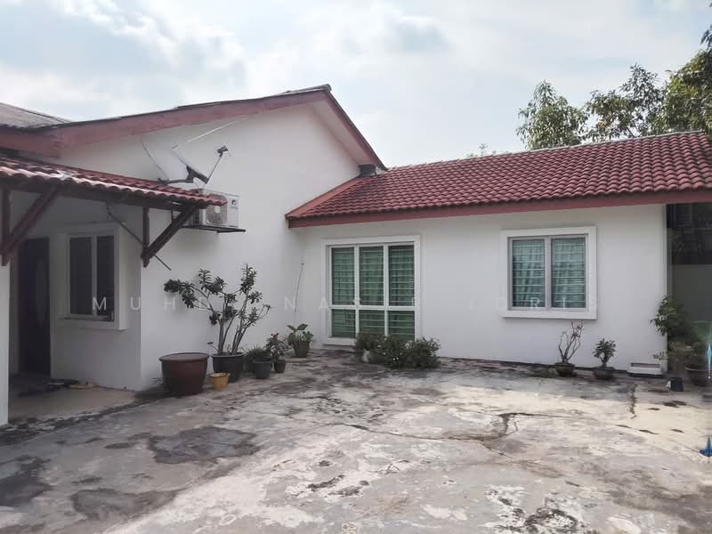 1-storey Terraced House for Sale in Bandar Kinrara Seksyen 1 (Bandar Kinrara) - MUHD. NASIR IDRIS - Exterior - PropertyGuru.com.my