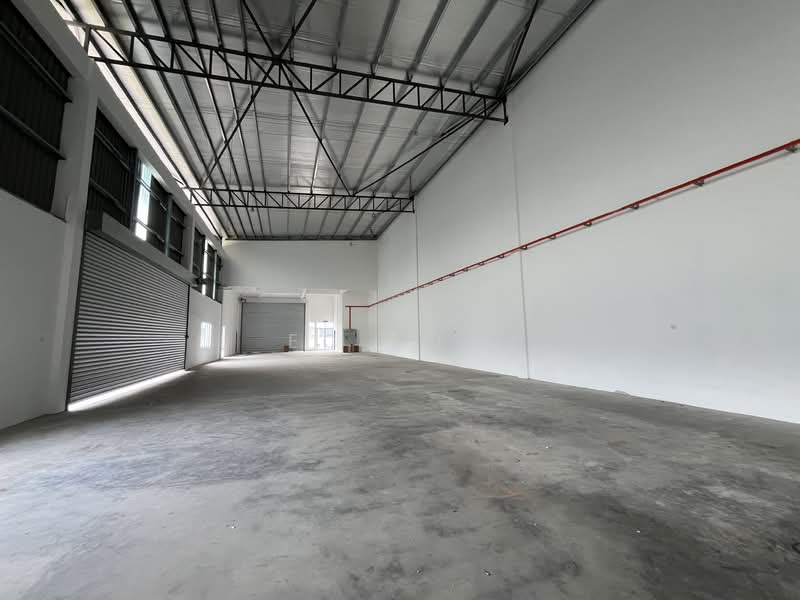 Semi-D Factory for Rent in Kawasan Perusahaan Nilai 3 (Nilai) - EC Low - Interior - PropertyGuru.com.my