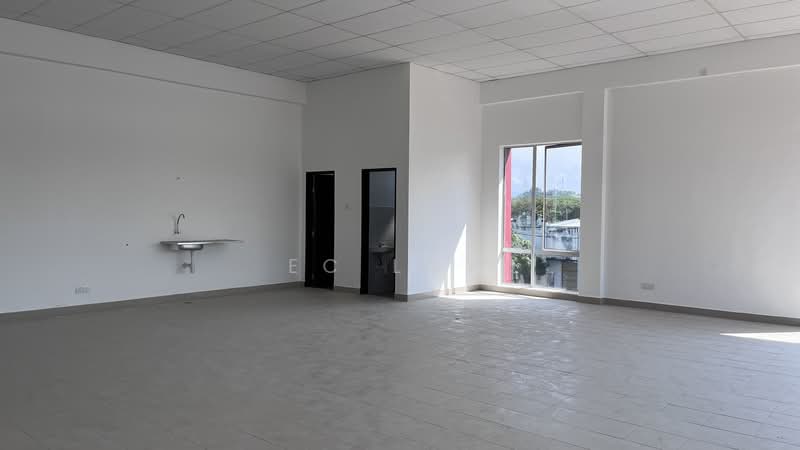 Semi-D Factory for Rent in Kawasan Perusahaan Nilai 3 (Nilai) - EC Low - Interior - PropertyGuru.com.my