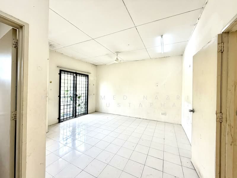 2-storey Terraced House for Sale in Taman Universiti Bangi (Kajang) - Muhammed Nazri bin Mustapha - Interior - PropertyGuru.com.my