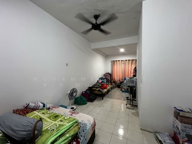2-storey Terraced House for Sale in Taman Pulai Impian (Sikamat) - Muhammed Nazri bin Mustapha - Bedroom - PropertyGuru.com.my