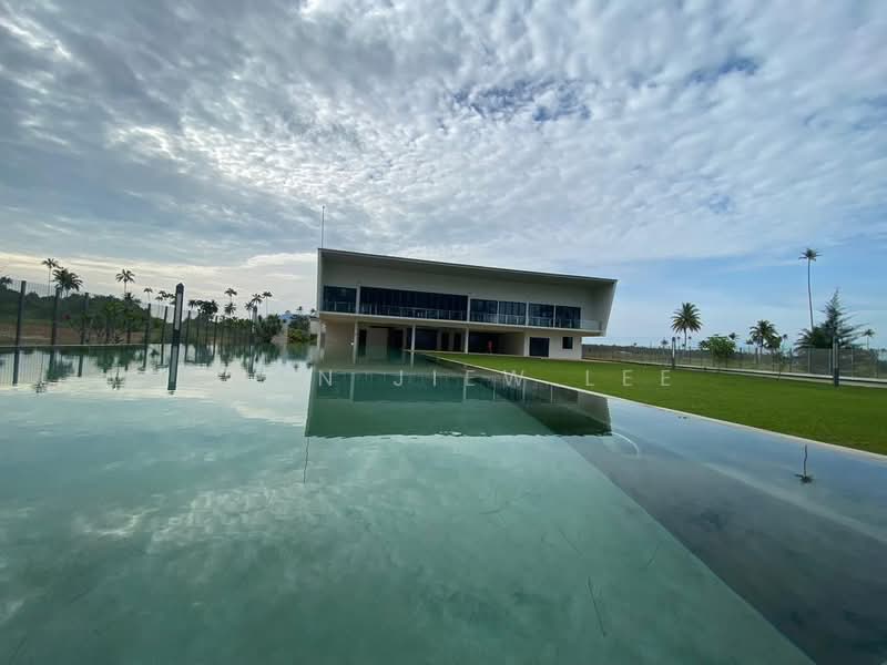 Bungalow for Sale in Kuching (Sarawak) - Chun Jiew Lee - Exterior - PropertyGuru.com.my