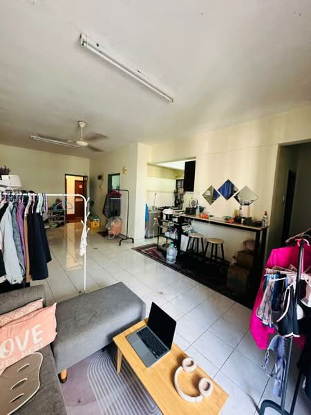 Apartment for Sale at Pelangi Damansara - Noraini Dahan - Living Room - PropertyGuru.com.my
