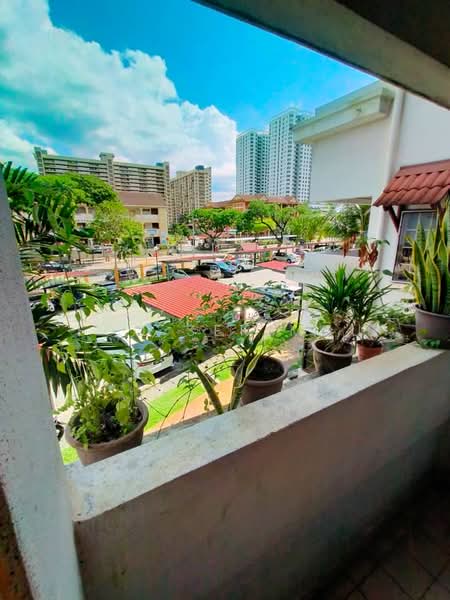 Condominium for Sale at Anjung Villa - Foo Sek Mou - Balcony - PropertyGuru.com.my