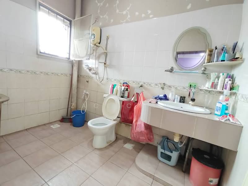 Bandar Seri Alam untuk Untuk Dijual - RM 658,000, Mac 2026 - Bathroom - PropertyGuru.com.my