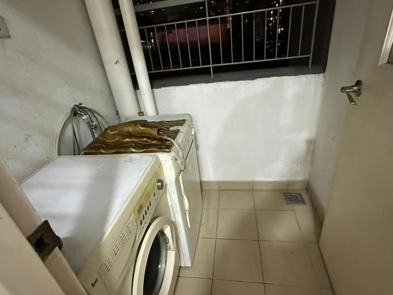 Condominium for Sale at Solaris Dutamas - Noraini Dahan - Balcony - PropertyGuru.com.my