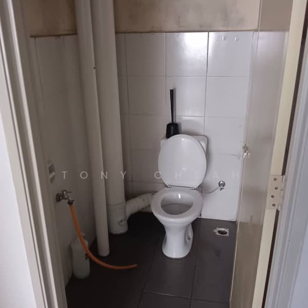 Idaman Seroja untuk Untuk Dijual - RM 285,000, Mac 2026 - Bathroom - PropertyGuru.com.my