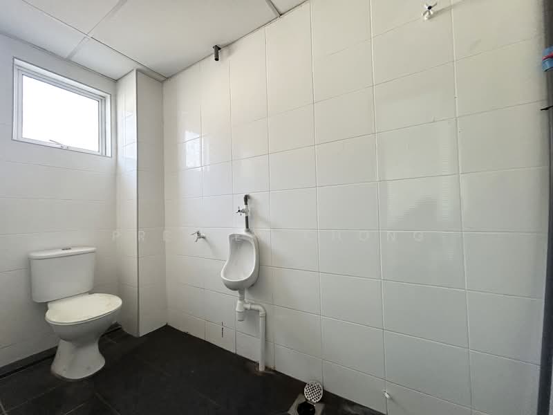 Shop / Office for Rent in Kampar (Perak) - Presley Chong - Bathroom - PropertyGuru.com.my