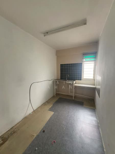 Sri Penara untuk Untuk Dijual - RM 230,000, Mac 2026 - Kitchen - PropertyGuru.com.my