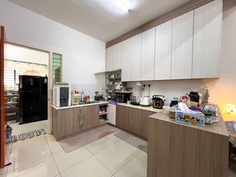 2-storey Terraced House for Sale in Taman Desa Tebrau (Tebrau) - Shi Ting - Kitchen - PropertyGuru.com.my