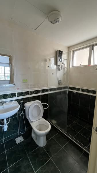 Condominium for Rent at Continental Heights - Megan Lim - Bathroom - PropertyGuru.com.my