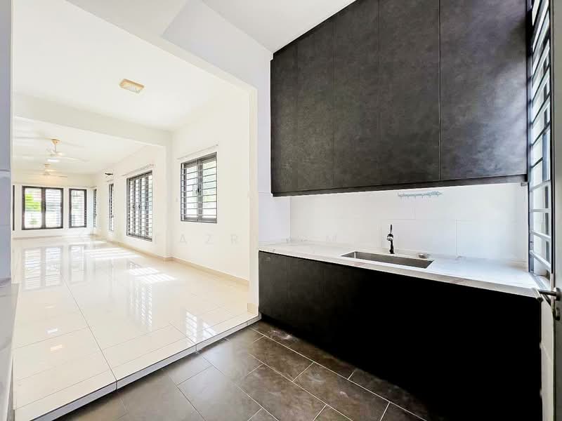 2-storey Terraced House for Sale in Alam Impian (Shah Alam) - Fazri Omar - Kitchen - PropertyGuru.com.my