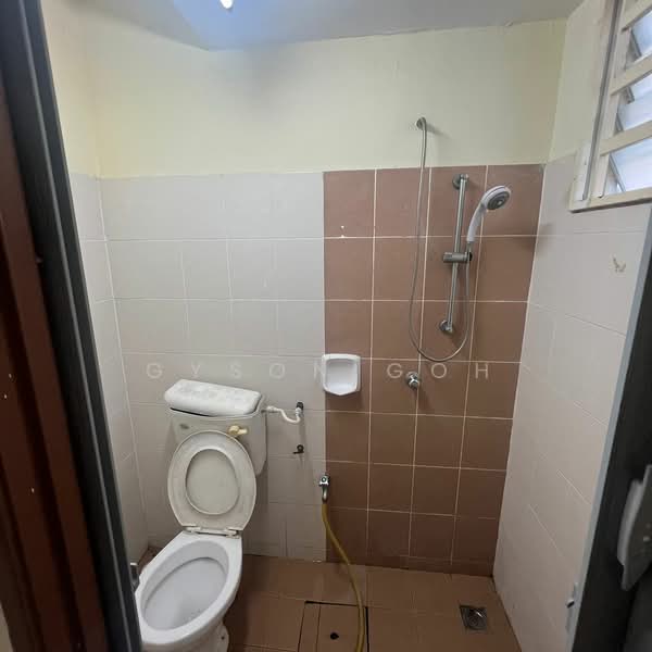 Terraced House for Rent in Bandar Cassia (Batu Kawan) - Gyson Goh - Bathroom - PropertyGuru.com.my