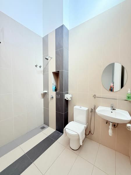 Cluster House for Sale in Setia Eco Cascadia (Tebrau) - Tommy Tai - Bathroom - PropertyGuru.com.my