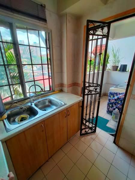 Condominium for Sale at Anjung Villa - Aaron Ong - Kitchen - PropertyGuru.com.my