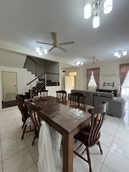 Semi-Detached House for Rent in Setia Alam (Selangor) - Lim Lee Lee - Dining Room - PropertyGuru.com.my